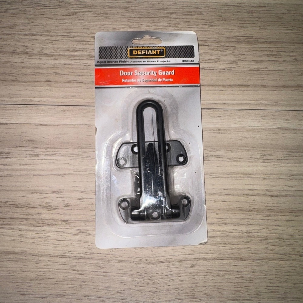 Defiant Door Security Guard Unisex OS Aged Bronze NEW Swing Bar Lock 390 843